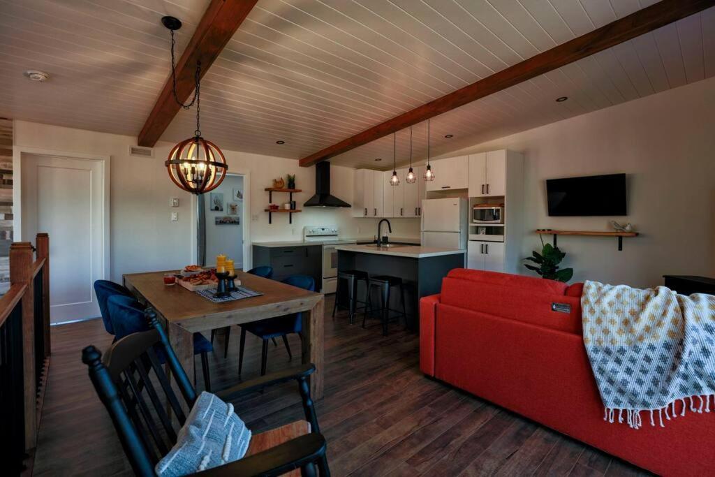 Chalet Woodpecker Lodge - Chaleureux Avec Foyer. Orford Exterior foto